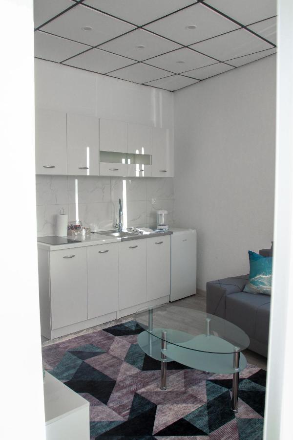 Apartmani Golub 利夫诺 外观 照片